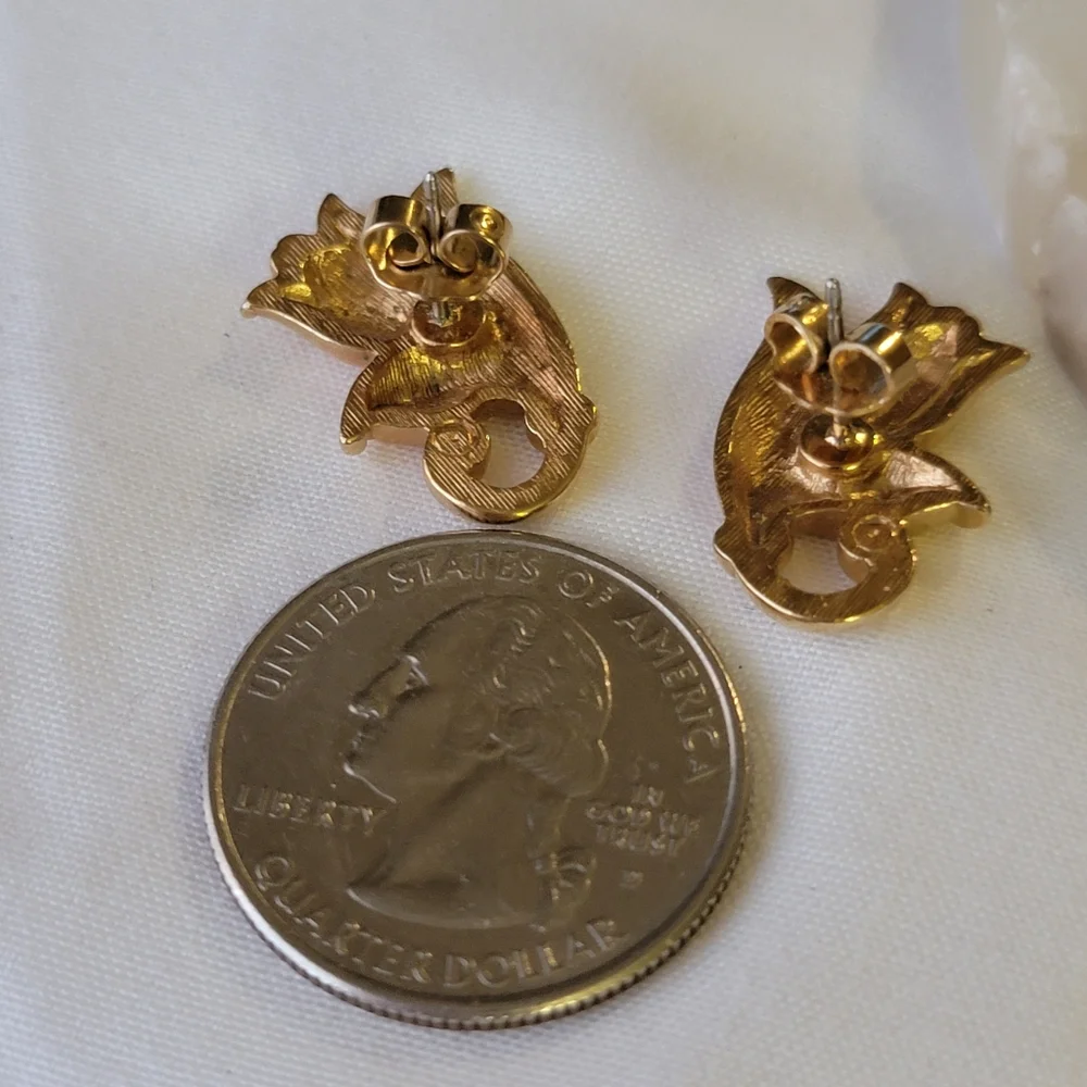 Gorgeous Vintage Spring Tulip Gold Earrings Flower